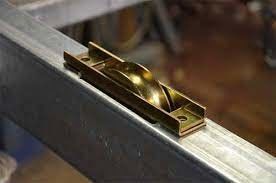 White / Yellow Zinc Sliding Gate Wheel 2&quot; Iron  V Y U Groove